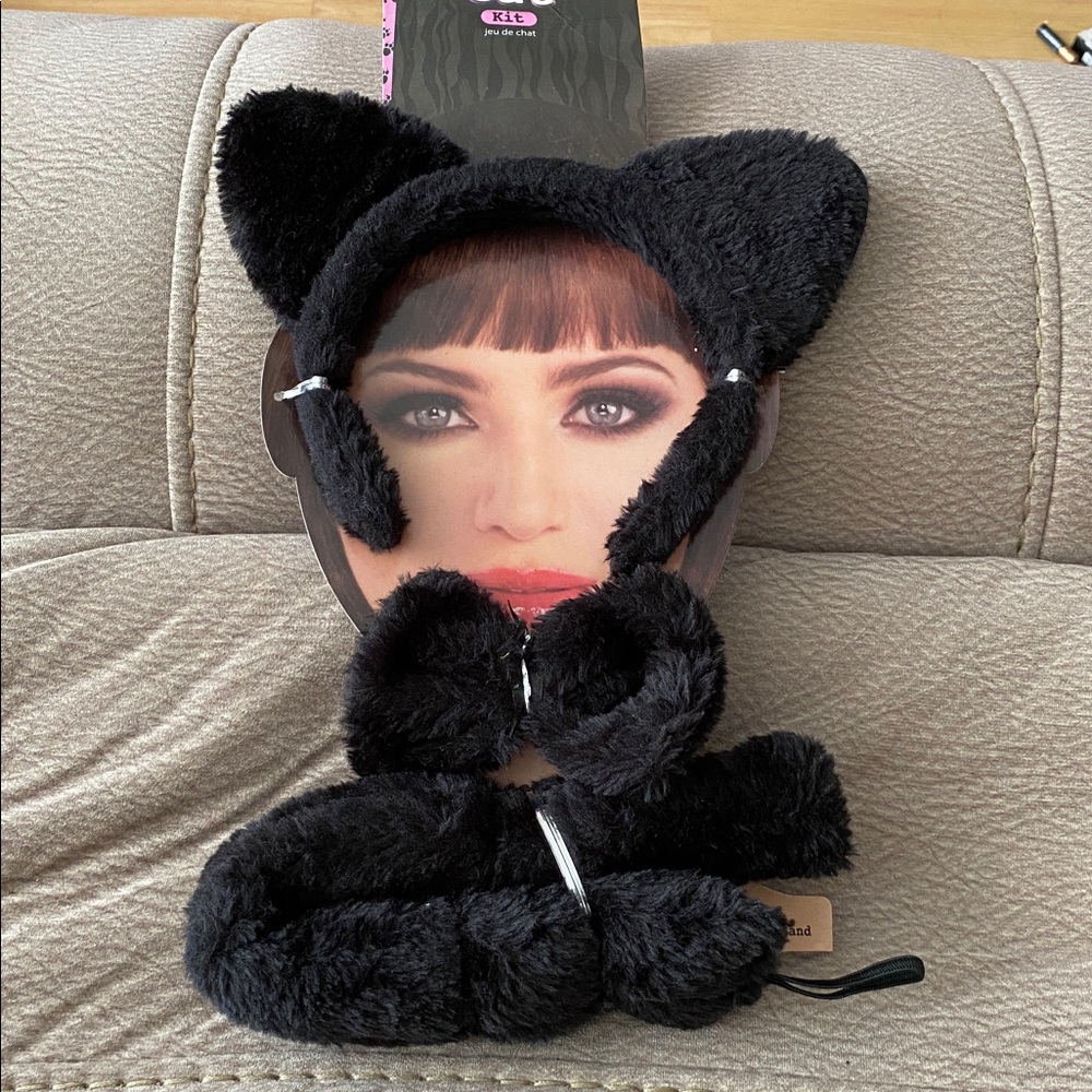 ⭐️Black Cat Costume!⭐️